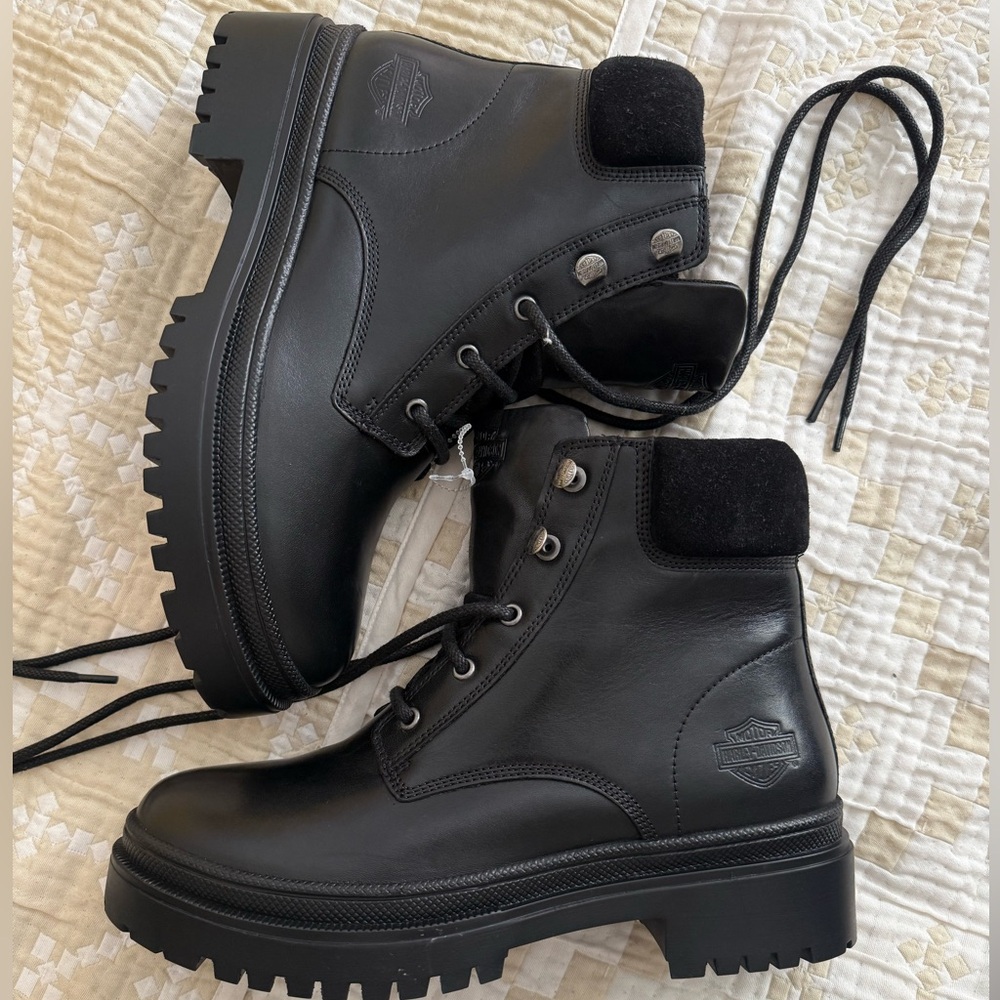 Harley-Davidson Black and Orange Label Boots